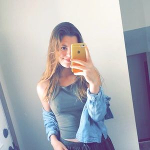 Meet your Posher, Haley